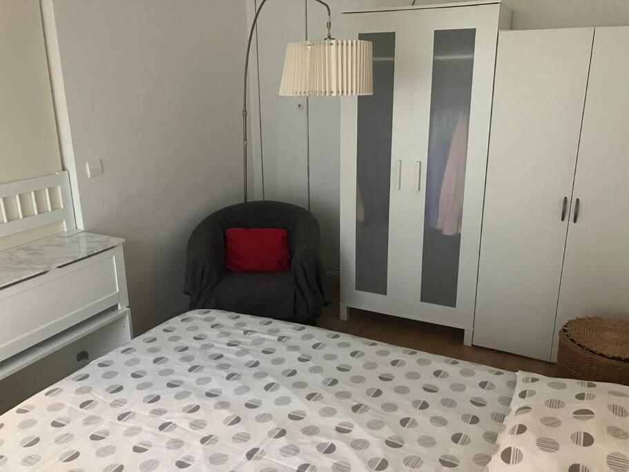 Ferienwohnung Cozy Flat In La Defense Courbevoie Exterior foto